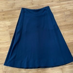 Kit and Ace skirt. Size 4.